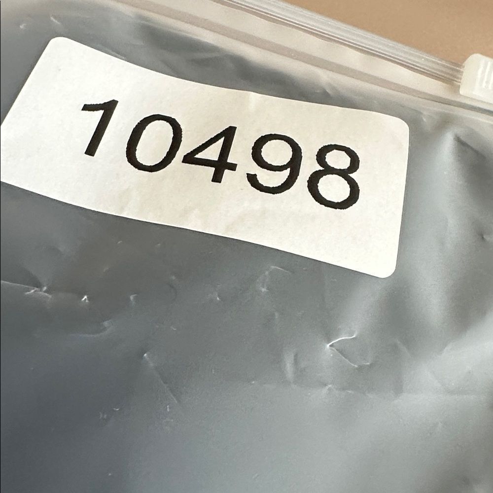 NWT GSTQ Women’s Black Button-Down Luxe Tailored Crop Vest Top - Size XS - Picture 7 of 7